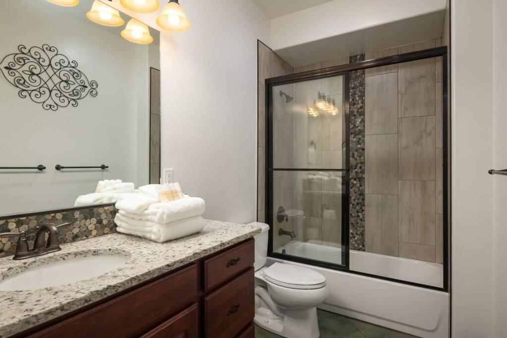 Luxury Downtown Rental โมอาบ ภายนอก รูปภาพ